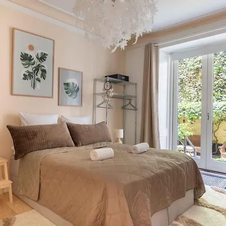 2br Next To The Lakes *