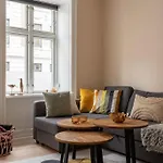 2br Next To The Lakes * Copenhagen