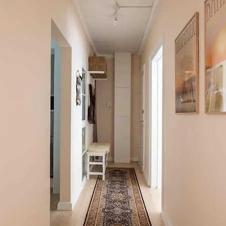Appartement 2br Next To The Lakes *