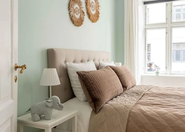 2br Next To The Lakes