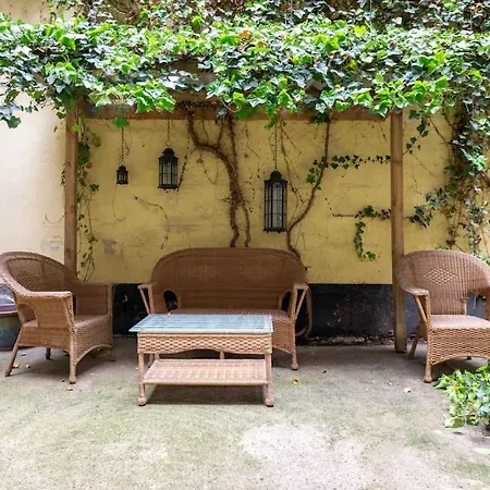 아파트 2br Next To The Lakes *